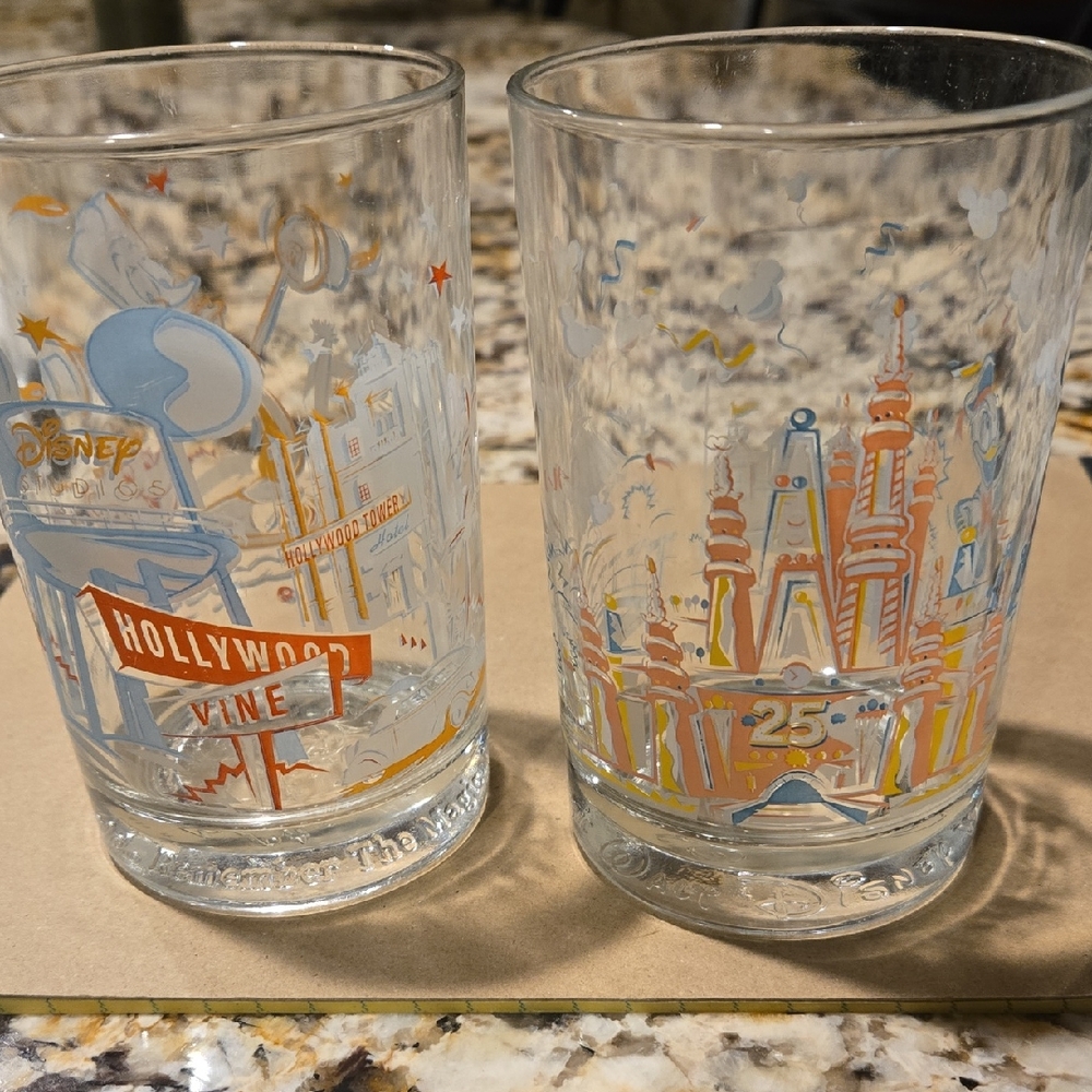 Disney Hollywood Studios Glass Set - Blue and Orange